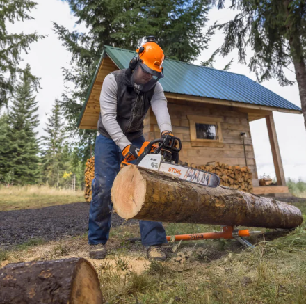 3689 005 0074 STIHL 26RM3 Saw Chain – .325” Pitch, .063” Gauge, 74 Drive Links (18”)