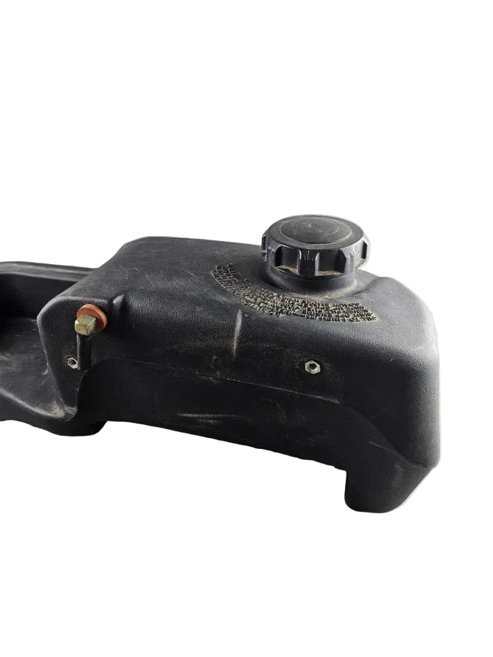 00445900 – Ariens Right-Hand Fuel Tank (RH) (Genuine Ariens OEM Gas Tank)