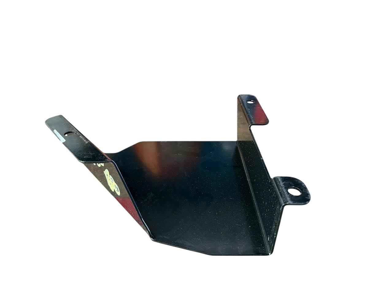 03982151 – Guard, RH Deck Belt, 44–52 – Ariens / Gravely – Genuine OEM