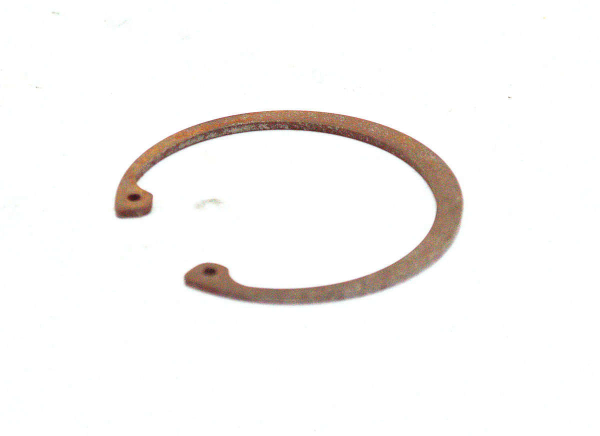 013581 Retaining Ring (.125 × 2.00) – Gravely (Genuine OEM Part)