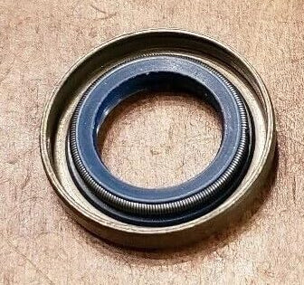 9640 003 1180 – STIHL Oil Seal for MS201T / MS201TC-M (Genuine OEM Part)
