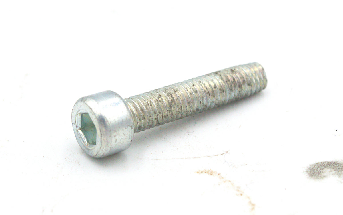 M-561025-S – Kohler Socket Thread-Forming Screw M5 x 0.8 x 25 mm (Genuine OEM Replacement Screw)