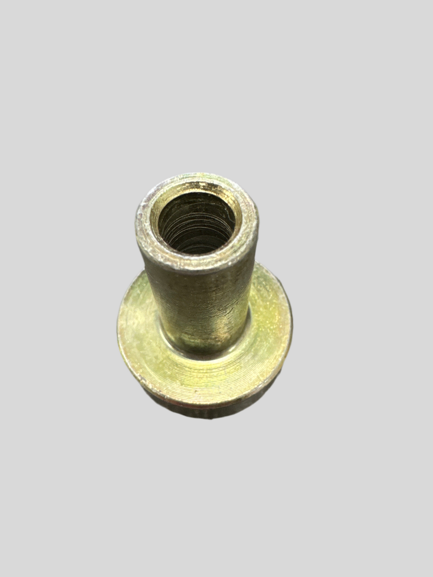 114-1955 HUB-SHOULDER (1P)