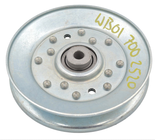 WB01 700 2520 STIHL RZ 152 Right Drive Pulley | Rear Suspension