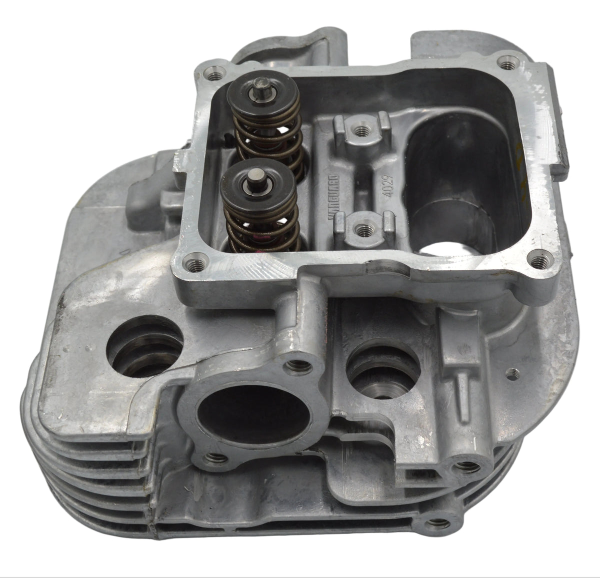 Cylinder Head 848342 | Genuine OEM Engine Replacement Part
