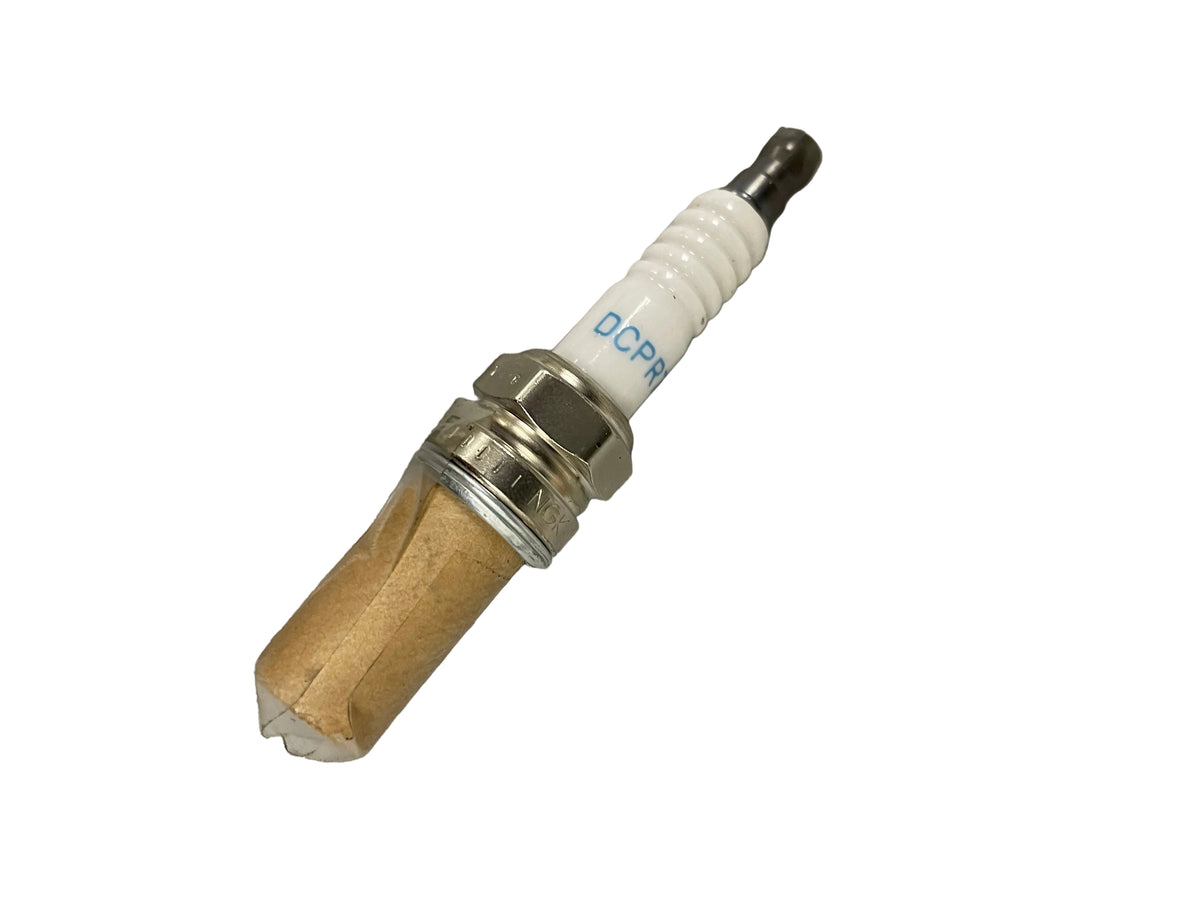 NGK DCPR7E Spark Plug – Genuine Replacement for Small Engines and Outdoor Power Equipment