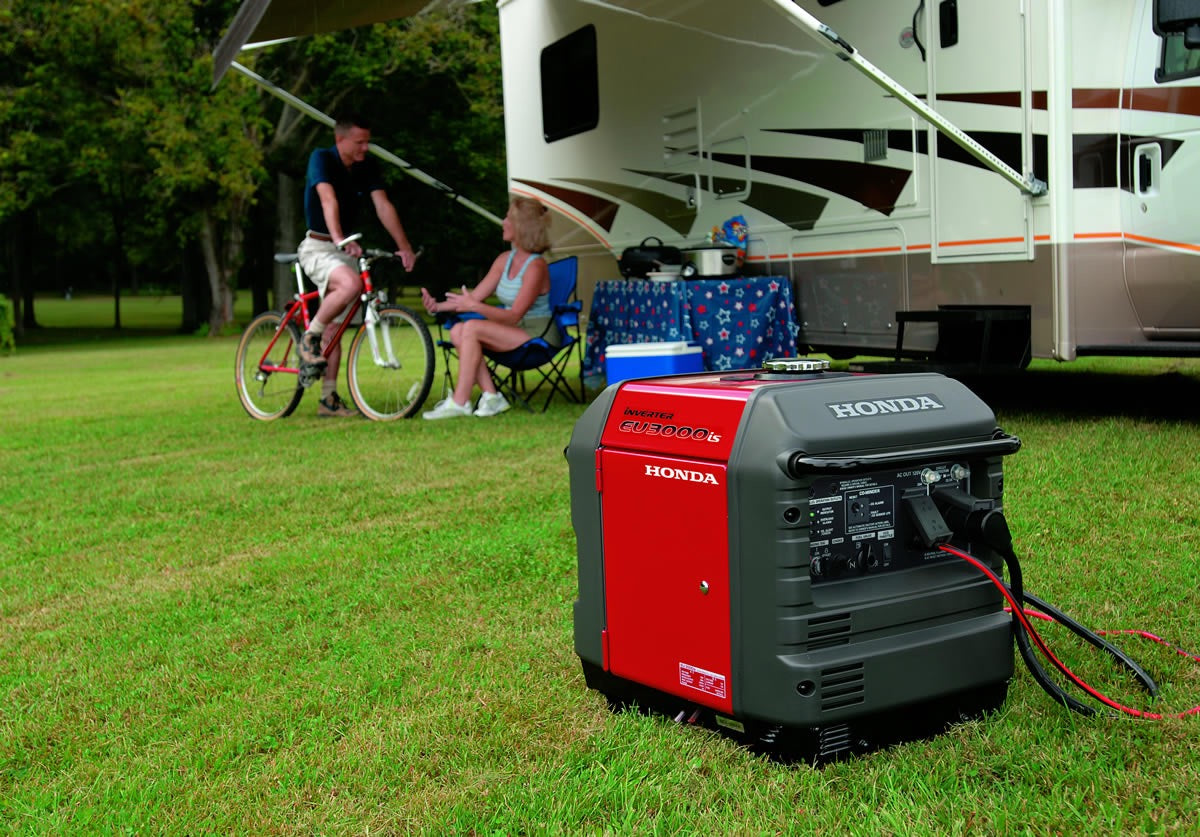 Honda EU3000iS Inverter Generator – 3000W Super Quiet Electric Start Portable Generator | CO-MINDER™ Safety