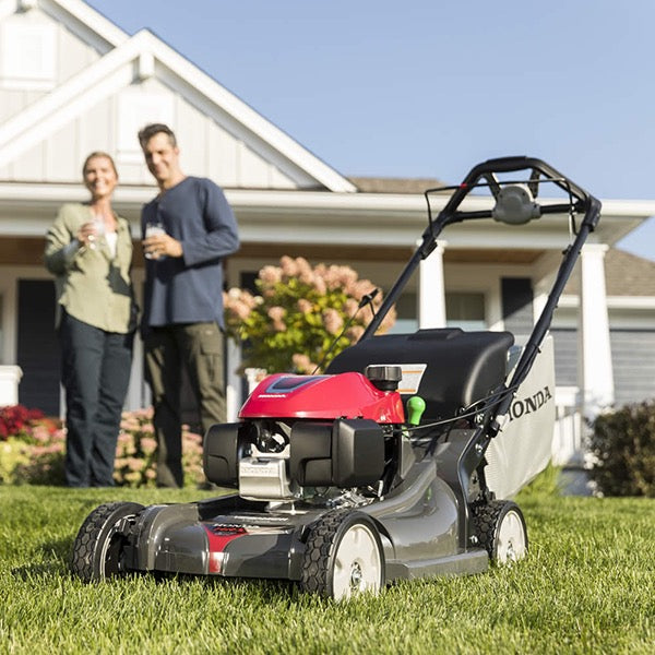 Honda HRX217VKA 21" Self-Propelled Gas Lawn Mower – Variable Speed, Select Drive®, 4-in-1 Versamow™, GCV200 Engine