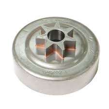 1143 640 2002 – STIHL Chain Sprocket / Clutch Cover