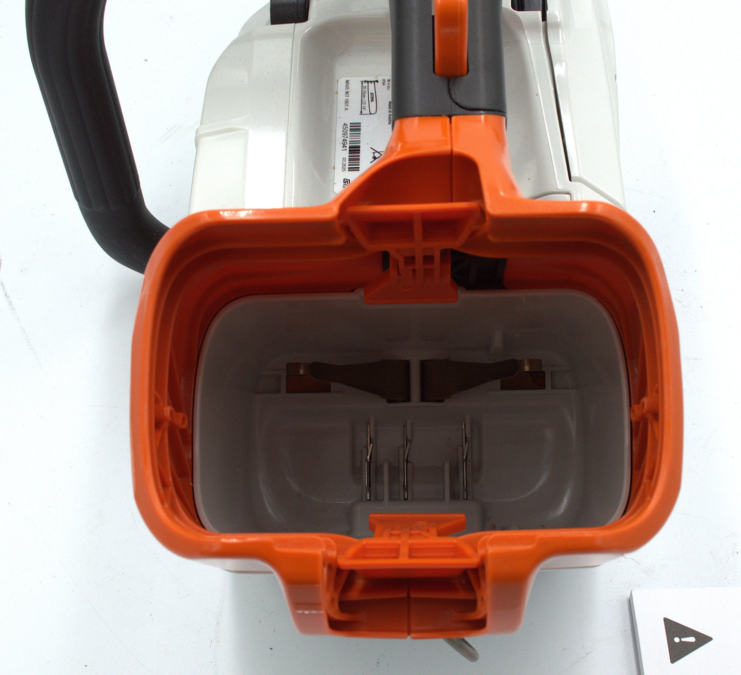 STIHL MSA 190 T 14" Promo Kit | AP 200 S, AL 301 Charger + FREE AP 300 S Battery