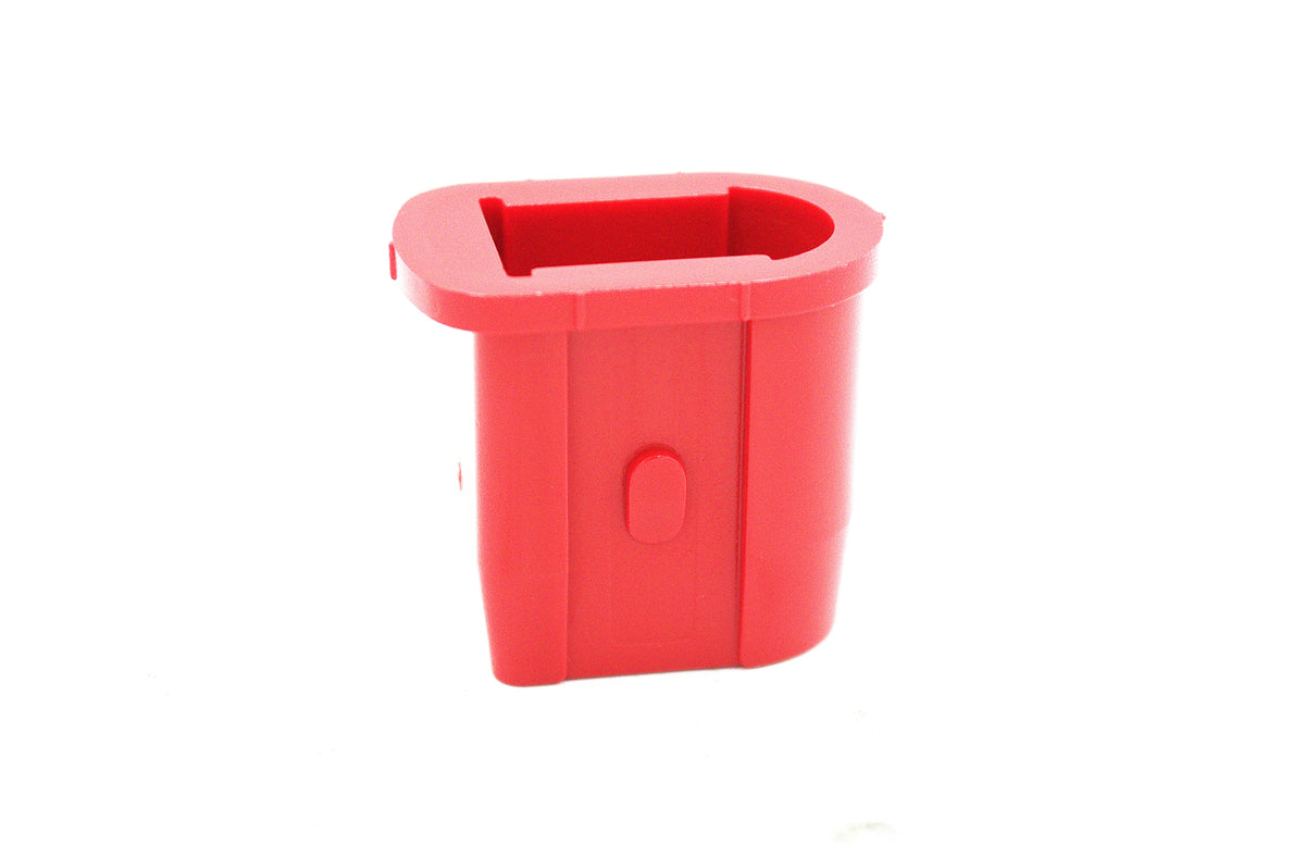 0000 882 2300 — STIHL End Cap B
