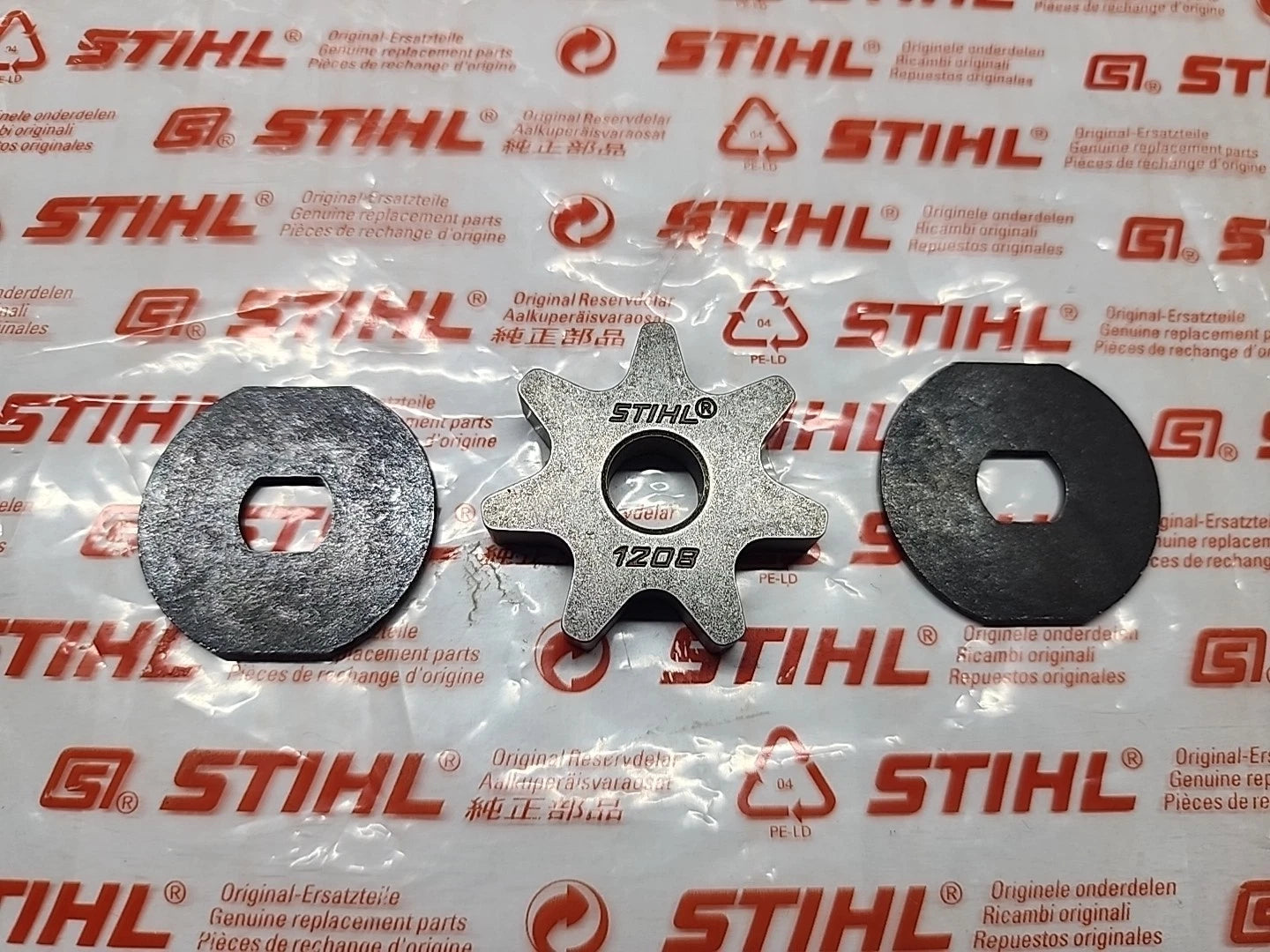 0000 640 2003 Sprocket – Genuine STIHL OEM Replacement
