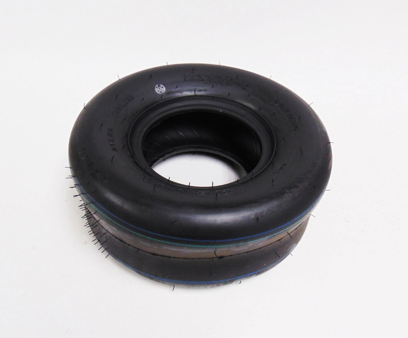 07100914 – Tire 13×6.50-6 Smooth – OEM Ariens / Gravely